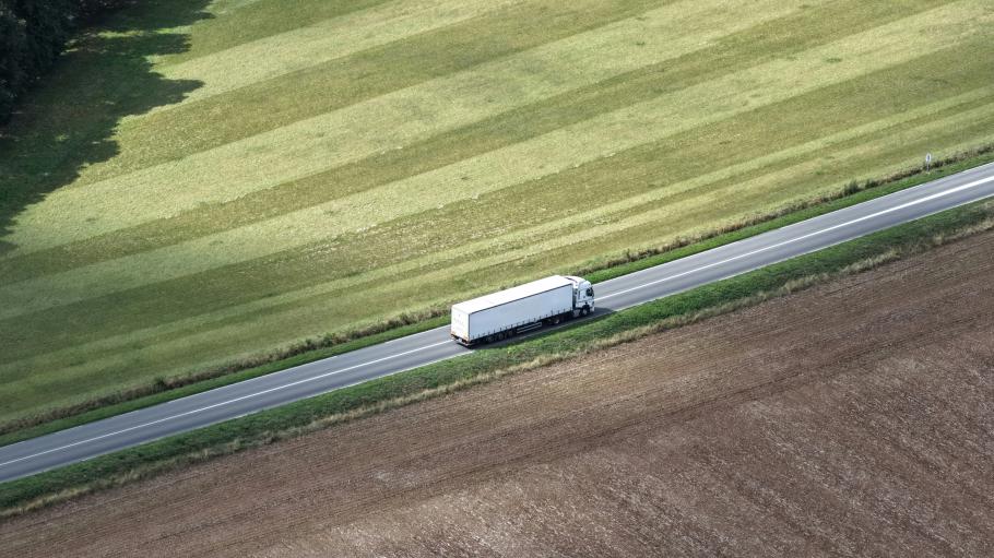 mavic 101 LhgEKILDWTg unsplash